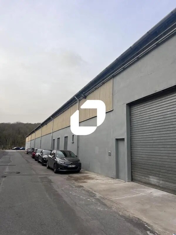 Flex in Pommeuse for sale Building Photo- Image 1 of 6