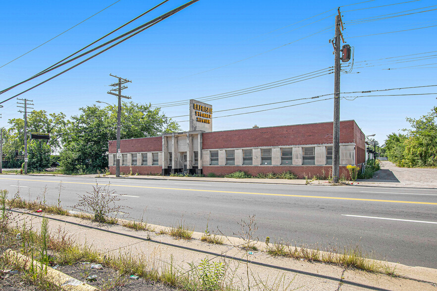 14225 Schaefer Hwy, Detroit, MI for lease - Building Photo - Image 3 of 11