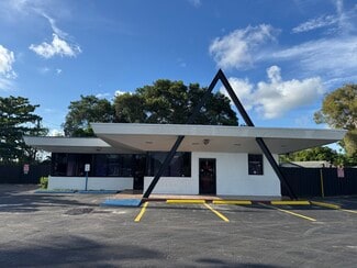 More details for 1605 NW 95th St, Miami, FL - Retail for Sale