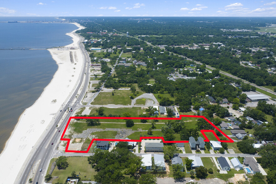 830 E Beach Blvd, Gulfport, MS for sale - Building Photo - Image 1 of 25