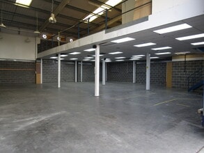 6 Theydon Rd, London for lease Interior Photo- Image 2 of 22