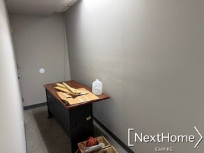 82-11 37th Ave, Jackson Heights, NY for lease Interior Photo- Image 1 of 6