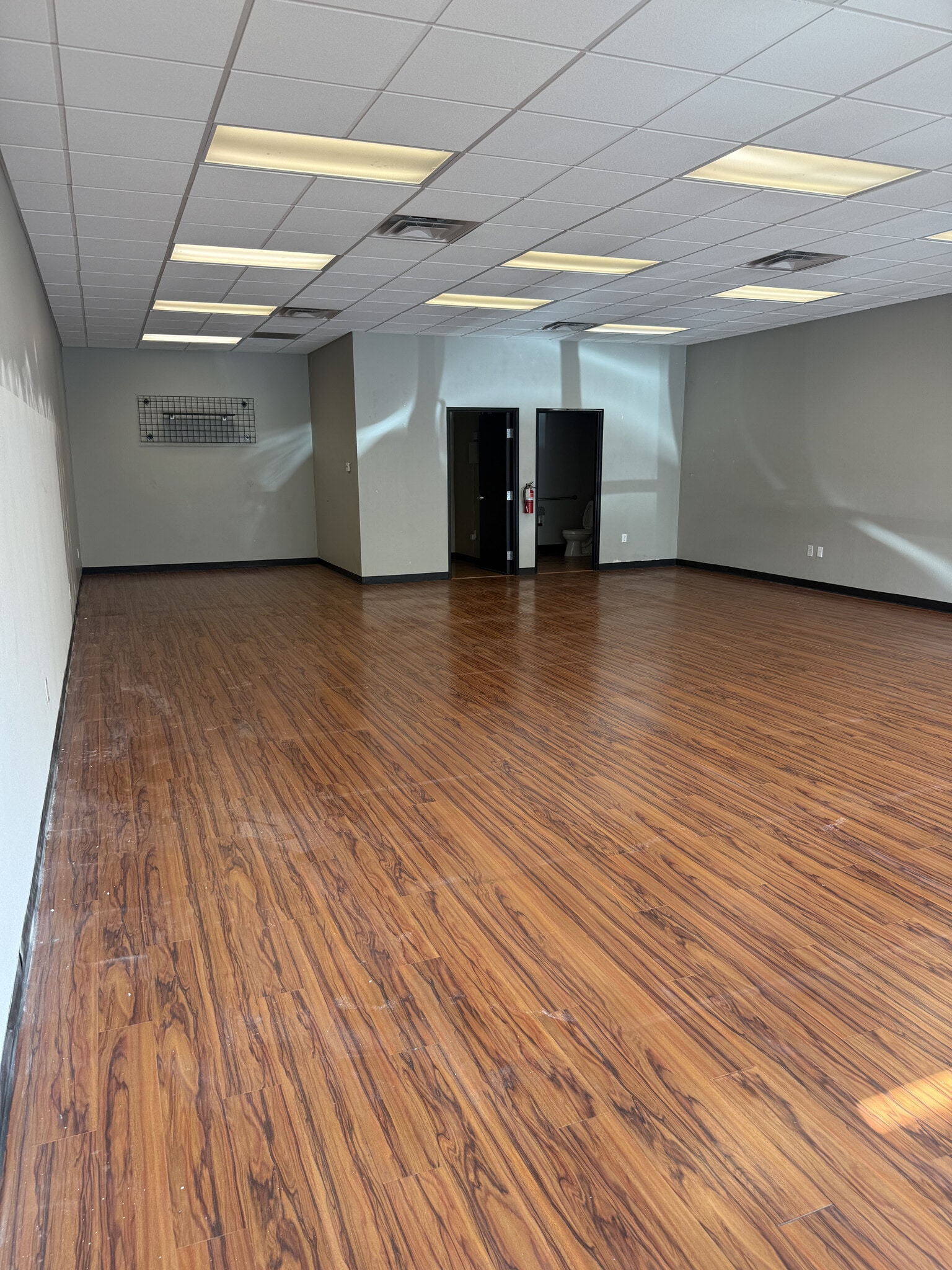 5210-5390 Longley Ln, Reno, NV for lease Interior Photo- Image 1 of 4