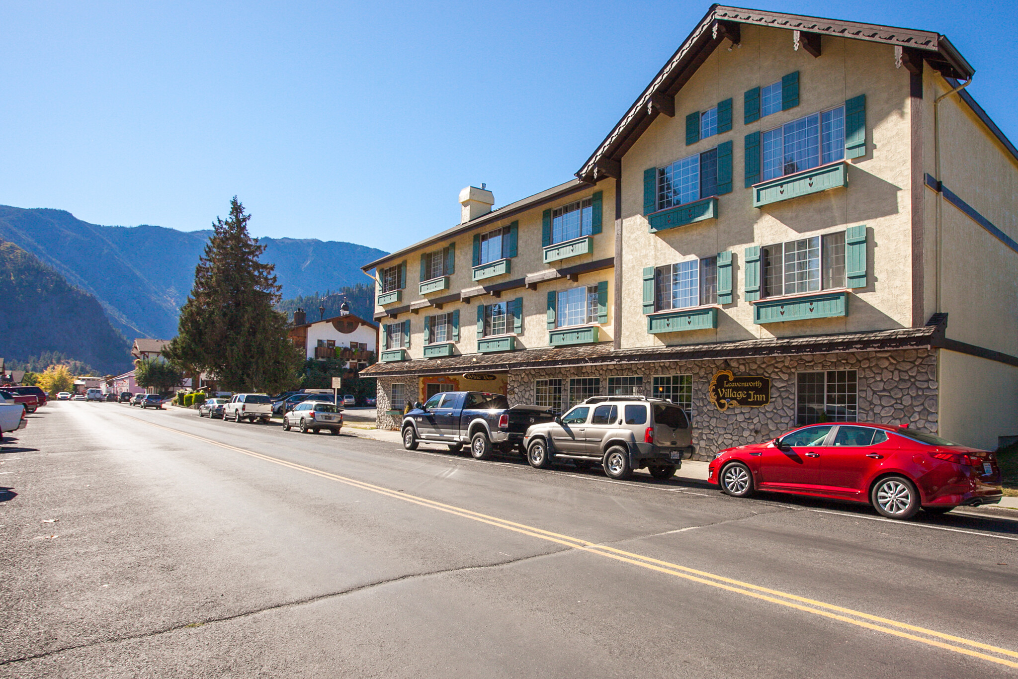 1016 Commercial St, Leavenworth, WA for sale Building Photo- Image 1 of 1