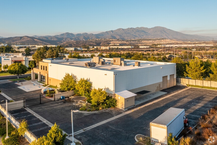 27002 Vista Terrace, Lake Forest, CA for lease - Aerial - Image 2 of 27
