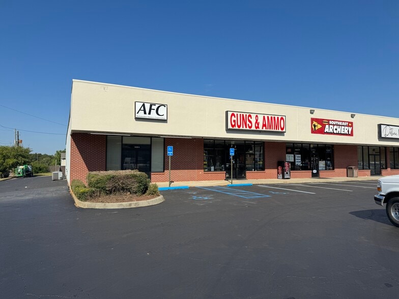 3600 S Oates St, Dothan, AL for lease - Building Photo - Image 2 of 12