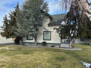 3104 W Kennewick Ave, Kennewick, WA for lease Interior Photo- Image 2 of 12