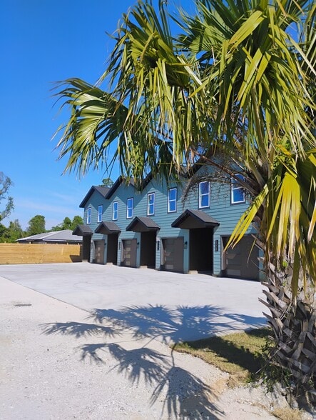 5333 Cherry St, Panama City, FL for sale - Building Photo - Image 3 of 17
