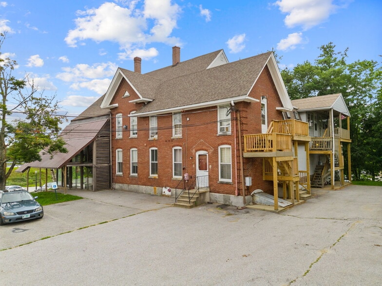 2 Bartlett St, Allenstown, NH for sale - Building Photo - Image 1 of 1