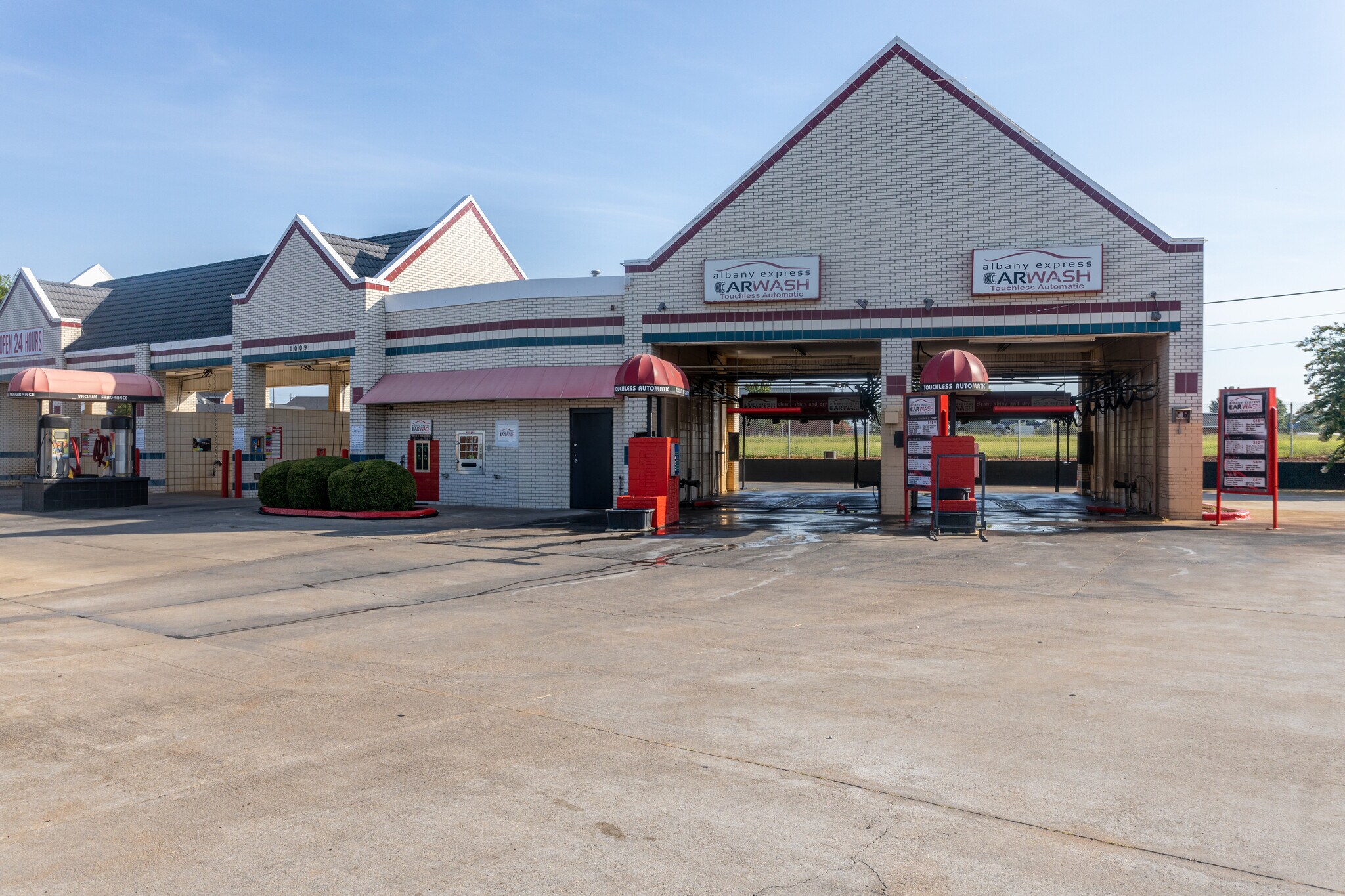 1009 N Westover Blvd, Albany, GA for sale Primary Photo- Image 1 of 1