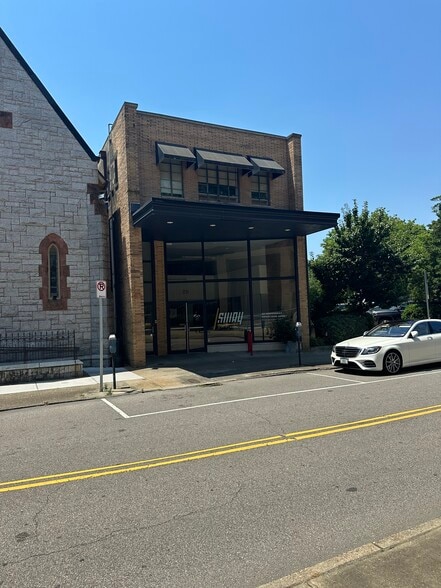 211 W Freemason St, Norfolk, VA for lease - Building Photo - Image 3 of 20