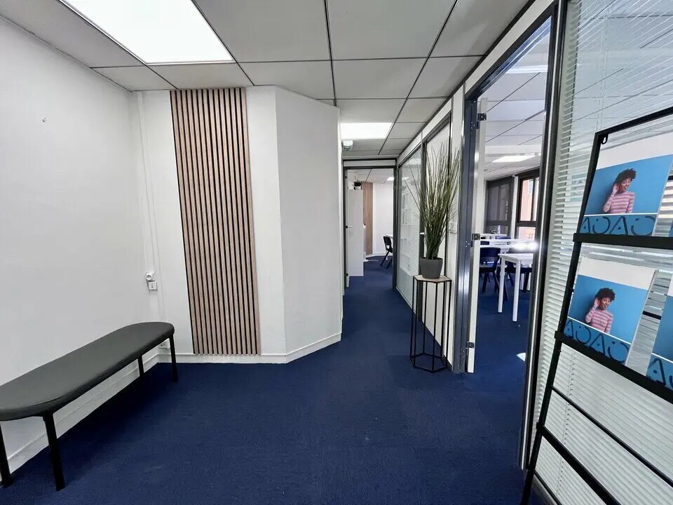 Office in Nice for lease Building Photo- Image 1 of 8