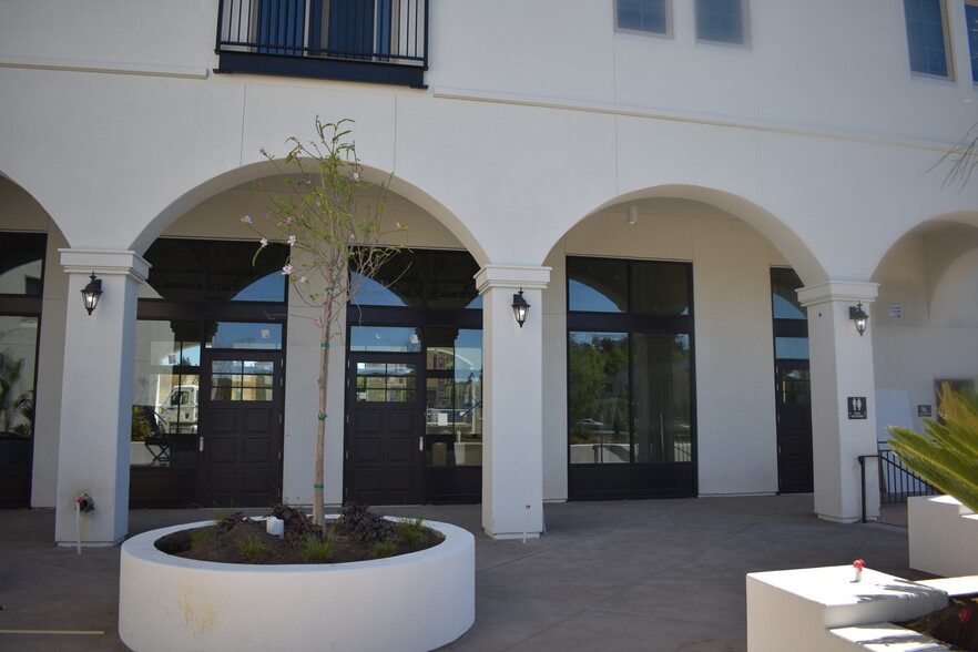 2525 Bayfront Blvd, Hercules, CA for lease - Building Photo - Image 2 of 9