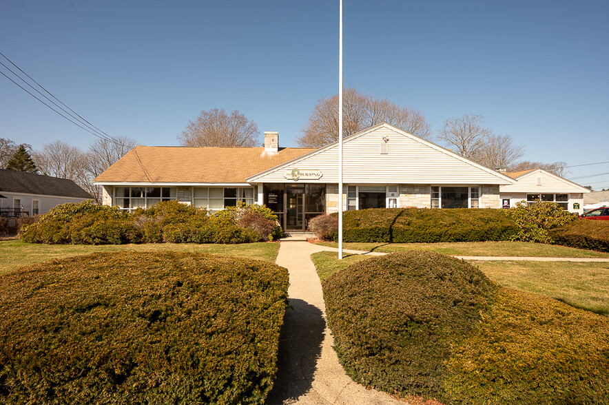 245 Main St, Oxford, MA for lease - Primary Photo - Image 1 of 70