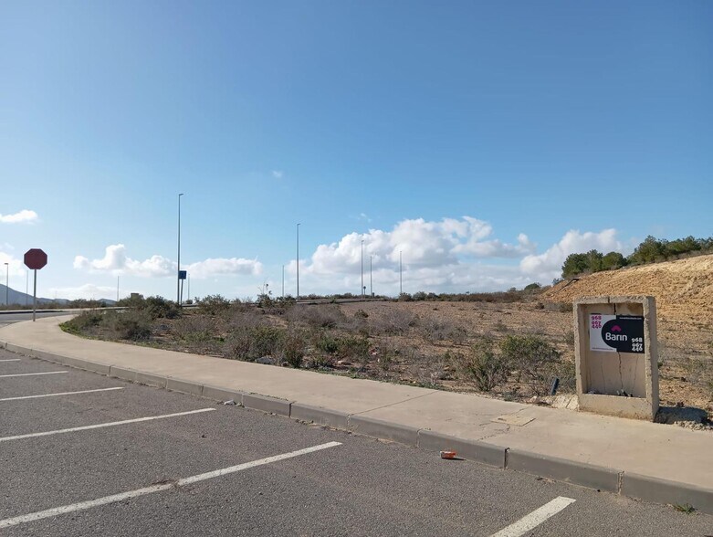 Land in La Unión for sale - Building Photo - Image 1 of 10