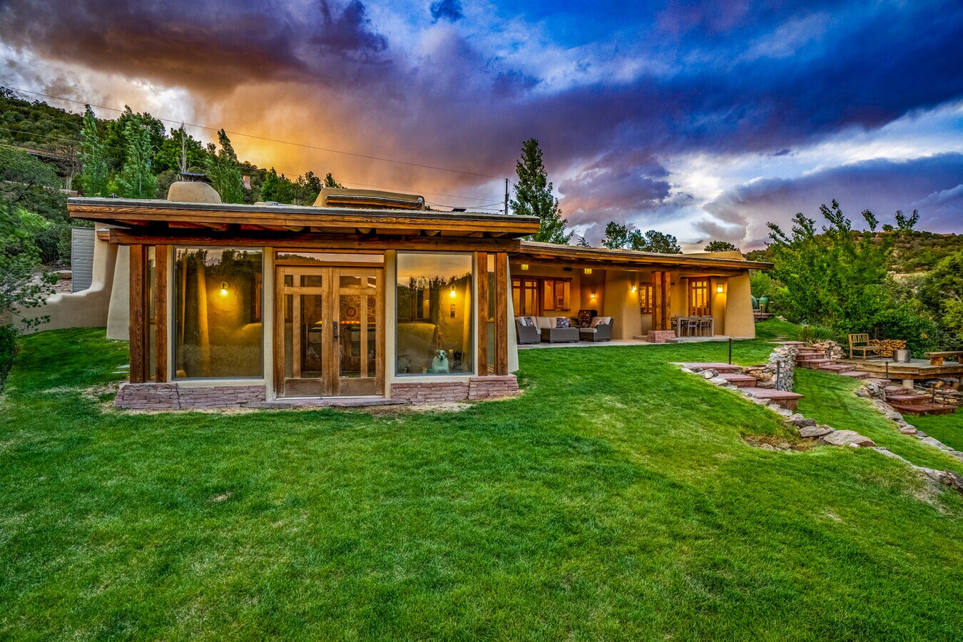 1564 Cerro Gordo Rd, Santa Fe, NM 87501