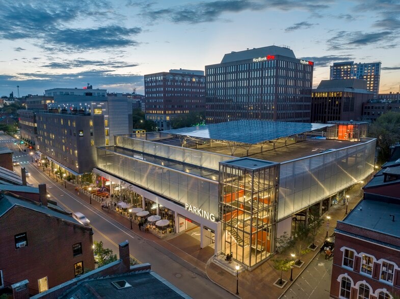 425 Fore St, Portland, ME for lease - Building Photo - Image 1 of 7