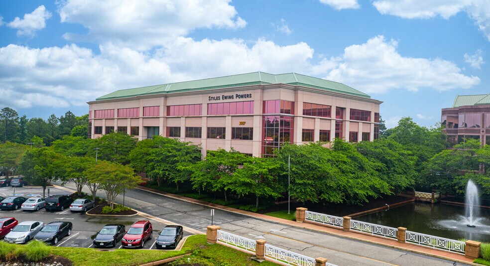 3957 Westerre Pky, Richmond, VA for lease - Building Photo - Image 1 of 11