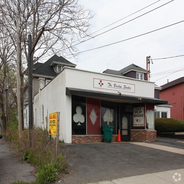 1114 W Genesee St, Syracuse, NY for sale - Building Photo - Image 2 of 3