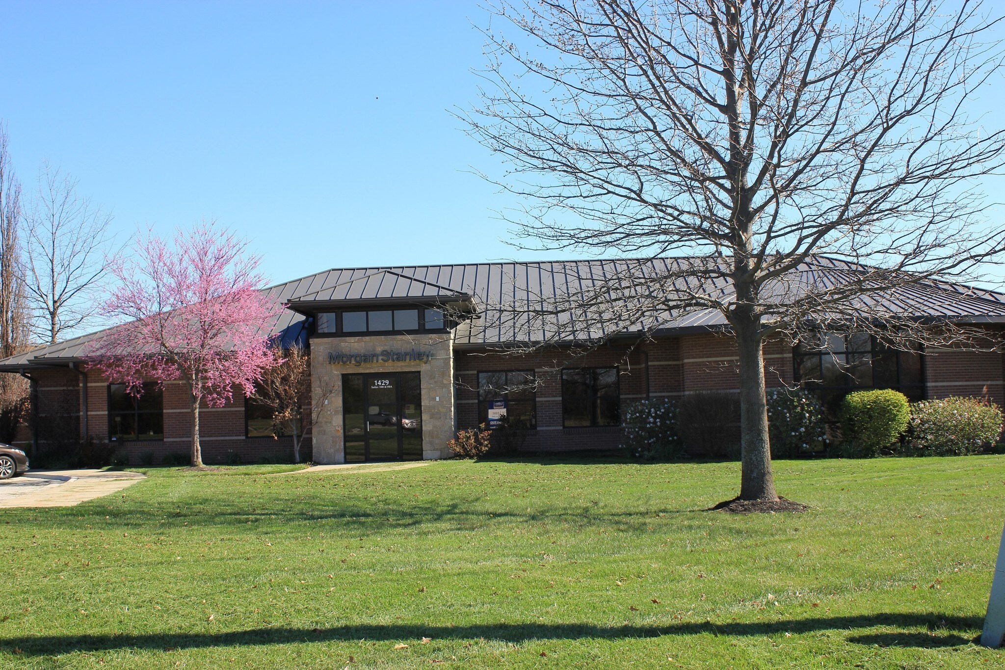 1429 Oread West Dr, Lawrence, KS for sale Building Photo- Image 1 of 1