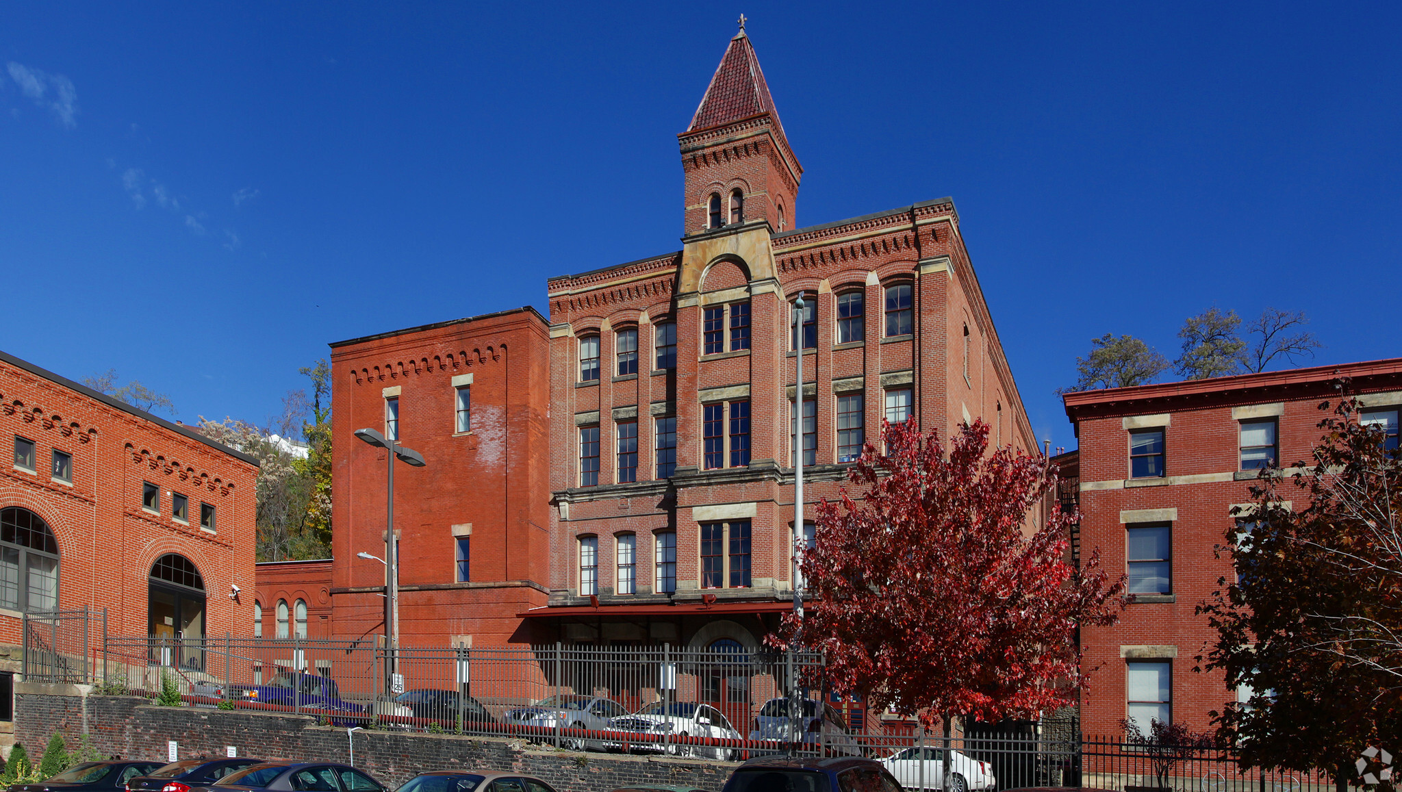 800 Vinial St, Pittsburgh, PA for sale Primary Photo- Image 1 of 1