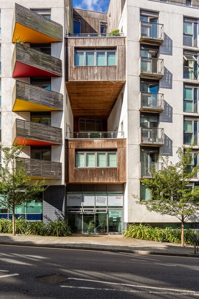 35 New England St, Brighton for lease - Building Photo - Image 1 of 3