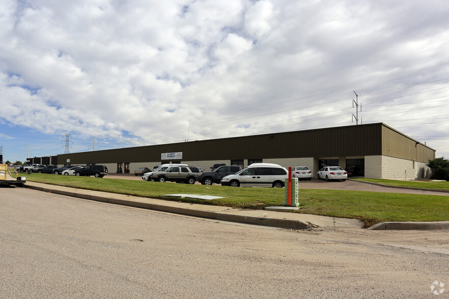 3455-3475 Astrozon Ct, Colorado Springs, CO for lease - Building Photo - Image 3 of 4