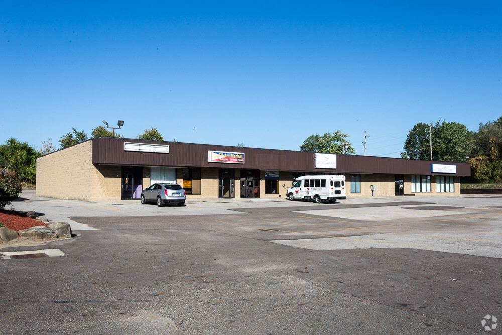 1502-1510 Brittain Rd, Akron, OH for sale Primary Photo- Image 1 of 1