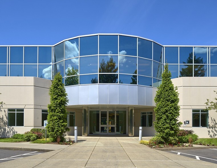 17425 NE Union Hill Rd, Redmond, WA, 98052 Office Space