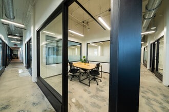 209 10th Ave S, Nashville, TN for lease Interior Photo- Image 2 of 3