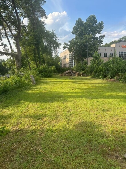 20 Columbia St, Poughkeepsie, NY for sale - Building Photo - Image 1 of 4