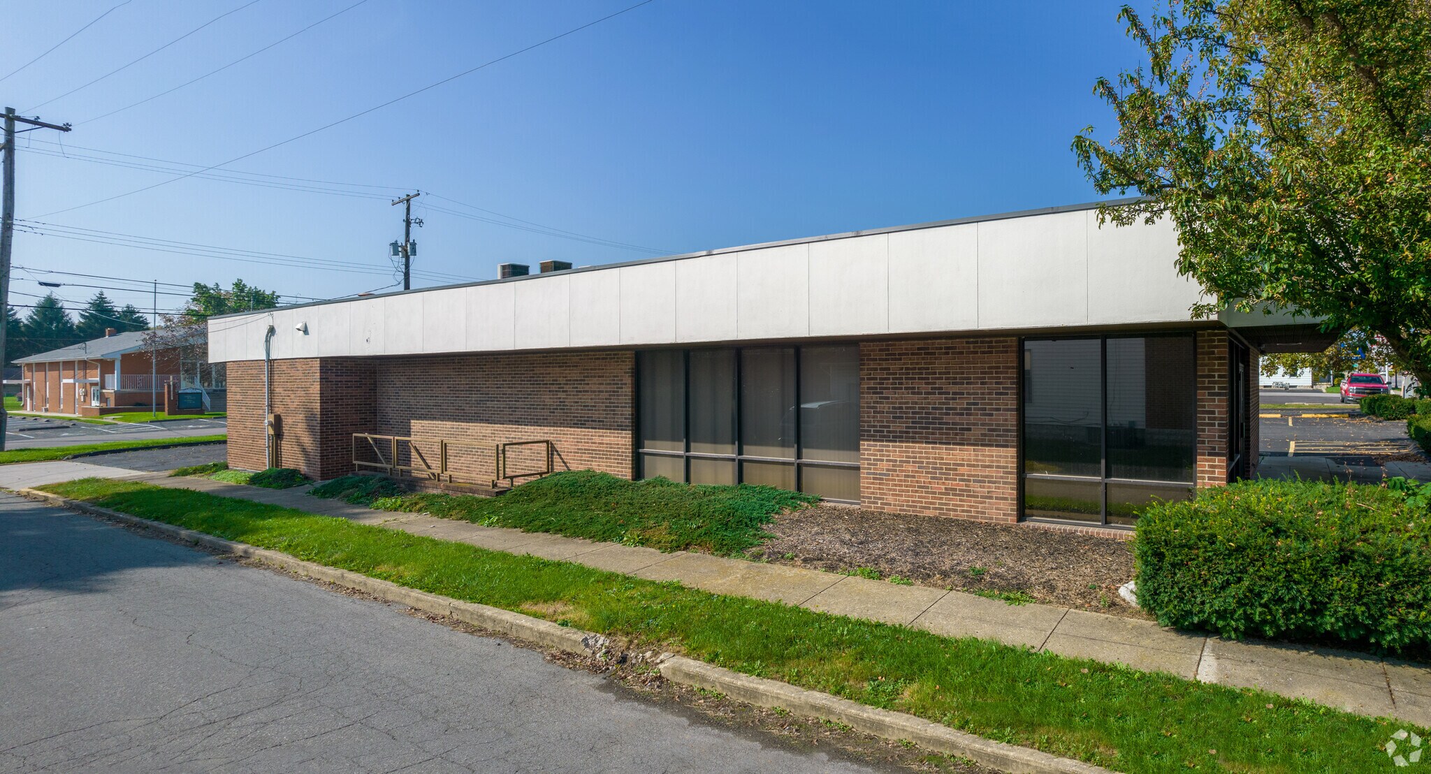 151 E Main St, West Jefferson, OH for sale Primary Photo- Image 1 of 1