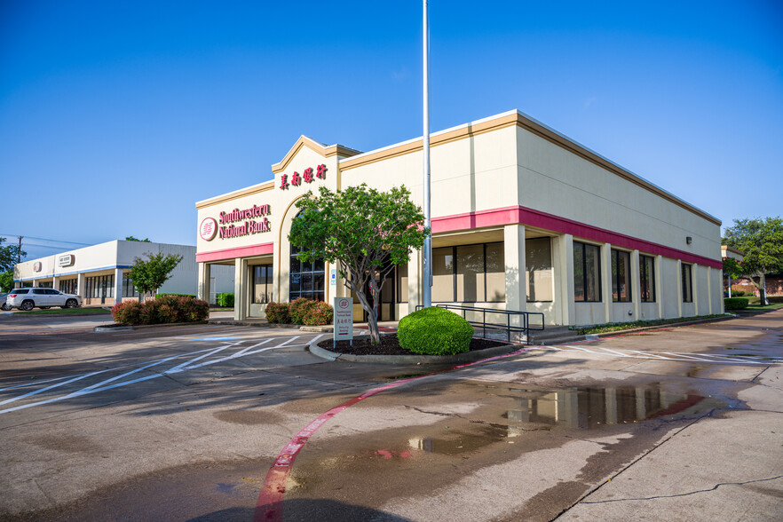 1101-1151 N Jupiter Rd, Richardson, TX for lease - Building Photo - Image 2 of 17