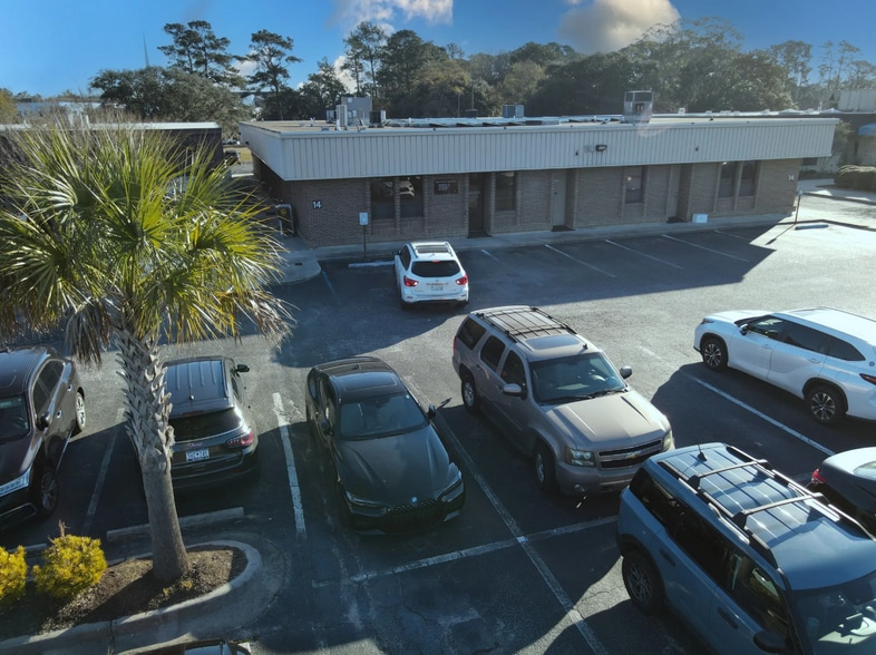 14 Farmfield Ave, Charleston, SC for sale - Building Photo - Image 3 of 10