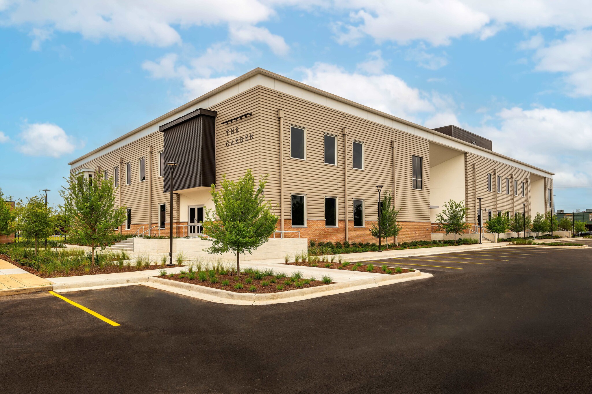 6856 Bellaire Blvd, Houston, TX for lease Building Photo- Image 1 of 6