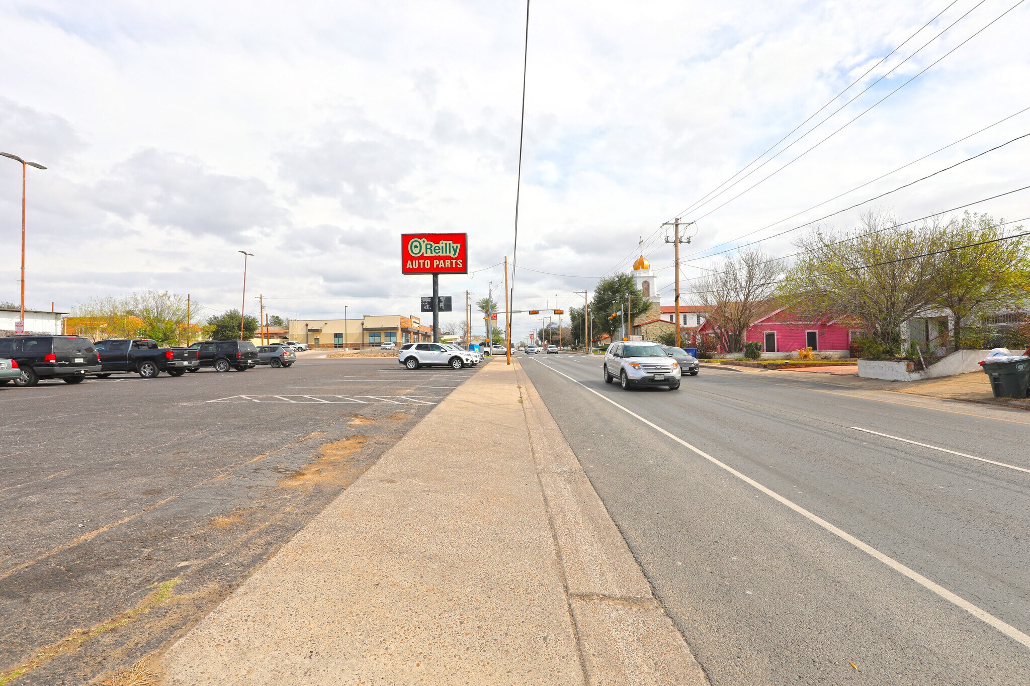 820 Guadalupe St, Laredo, TX 78040 Retail for Lease