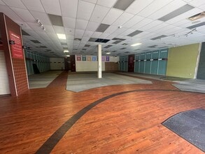1514-1574 Governor's Square Blvd, Tallahassee, FL for lease Interior Photo- Image 1 of 3