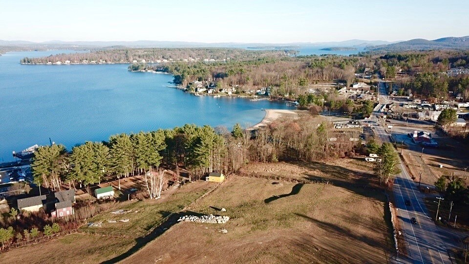 143 N Endicott St, Laconia, NH 03246