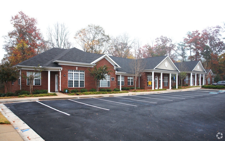 3578-3592 Old Milton Pky, Alpharetta, GA for lease - Building Photo - Image 2 of 37