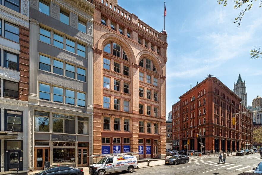 163 Duane St, New York, NY for lease - Building Photo - Image 2 of 6