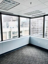 260-270 Peachtree St NW, Atlanta, GA for lease Interior Photo- Image 2 of 9