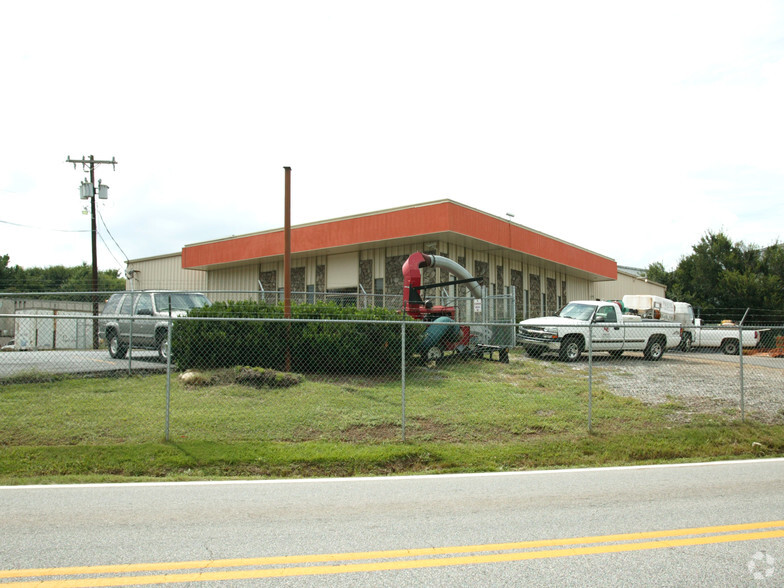 5107 Edwards Rd, Taylors, SC for sale - Primary Photo - Image 1 of 1