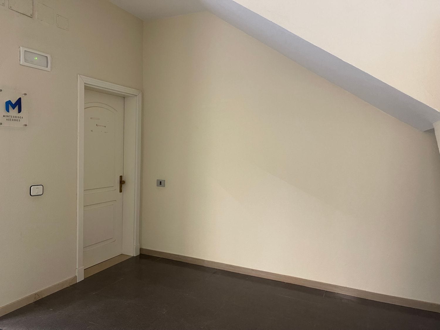 Luis Doreste, 5, Telde, Las Palmas for sale Building Photo- Image 1 of 27