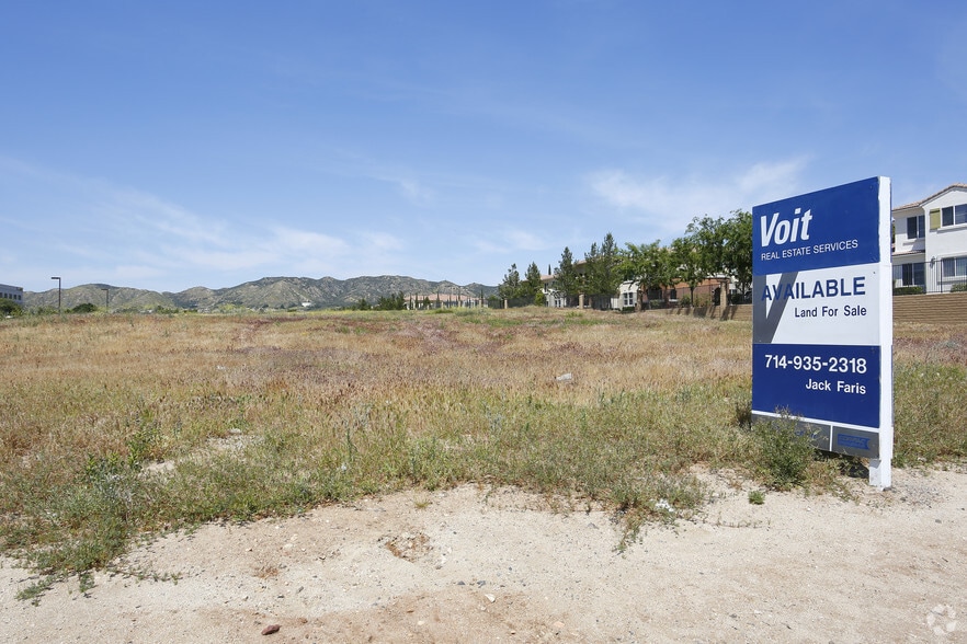 24400 Prielipp Rd, Wildomar, CA for sale - Primary Photo - Image 3 of 6