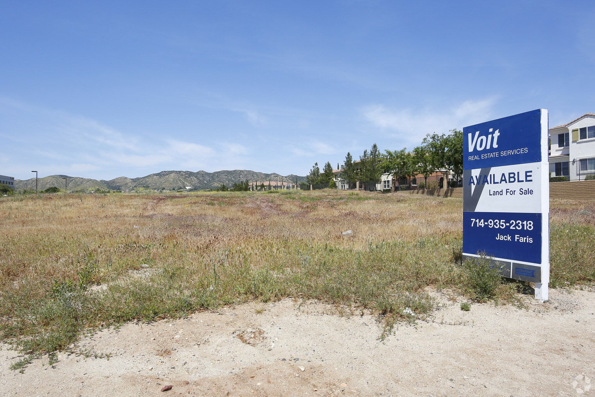 24400 Prielipp Rd, Wildomar, CA for sale Primary Photo- Image 1 of 7