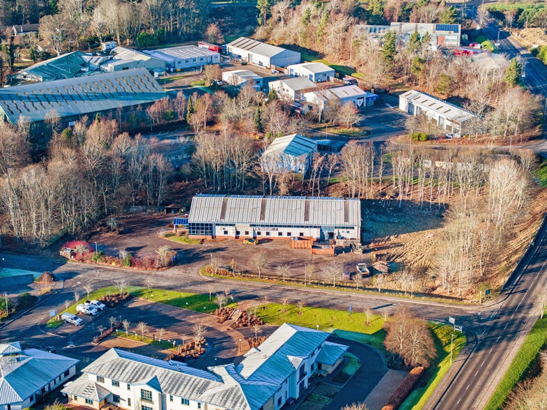 4 Dailnanrocas, Alness for lease - Building Photo - Image 2 of 4