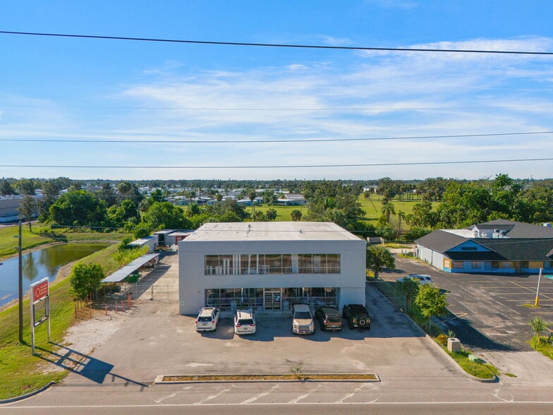 204 44th Ave E, Bradenton, FL for lease - Building Photo - Image 1 of 12