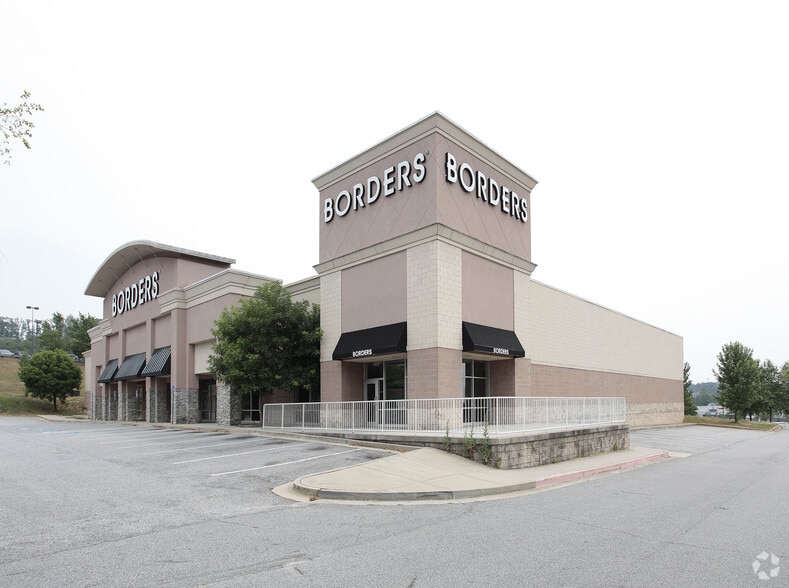 615 Barrett Pky, Kennesaw, GA for lease - Primary Photo - Image 1 of 6