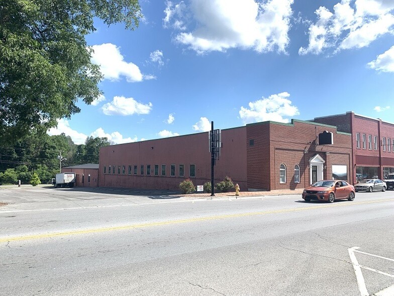 238 W Main St, Abingdon, VA 24210 Office/Retail for Lease