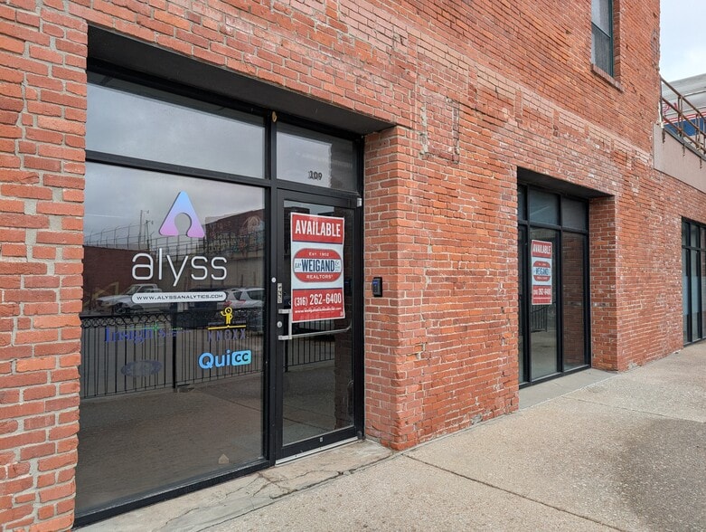 121 N Mead St, Wichita, KS for lease - Building Photo - Image 2 of 7